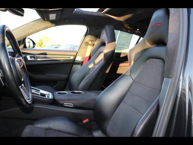 2020 Porsche Panamera GTS