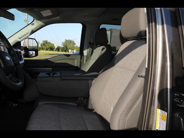 2025 Ford F-350 Super Duty XL