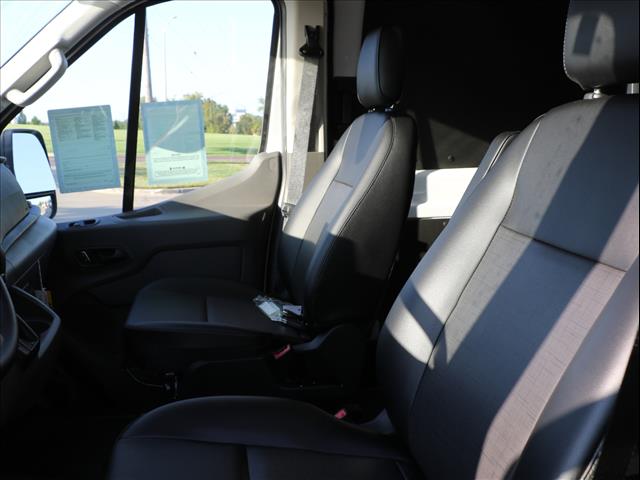 2024 Ford Transit 250