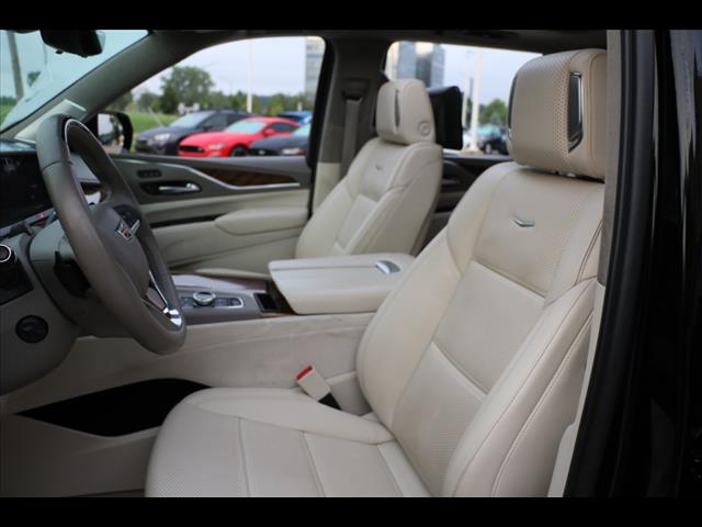 2023 Cadillac Escalade ESV Sport Platinum