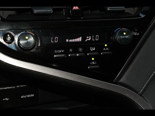 2023 Toyota Camry Hybrid SE