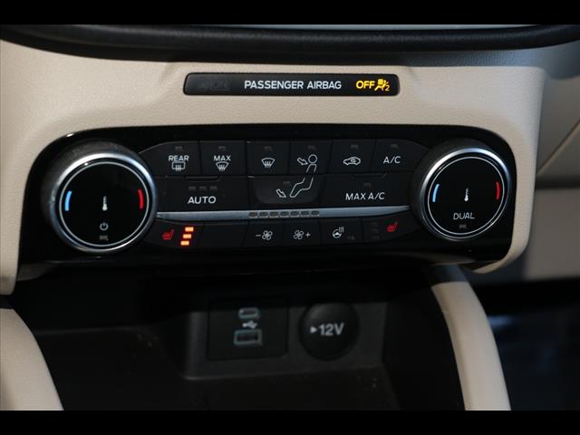 2022 Ford Escape Hybrid Titanium Hybrid