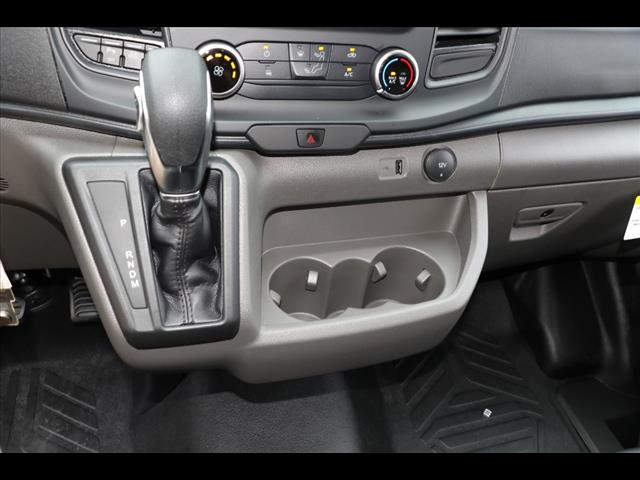 2025 Ford Transit Base