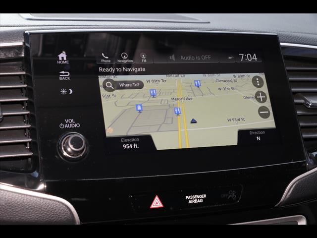 2021 Honda Pilot Touring w/Rear Captain