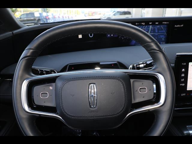 2024 Lincoln Nautilus Hybrid Reserve