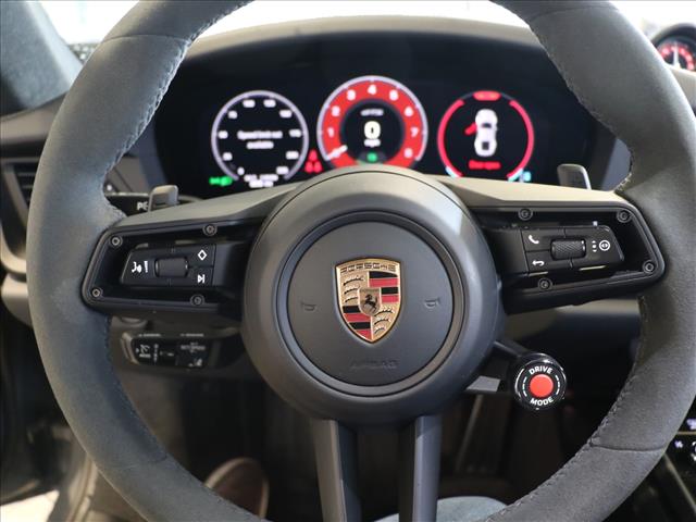 2025 Porsche 911 Carrera GTS