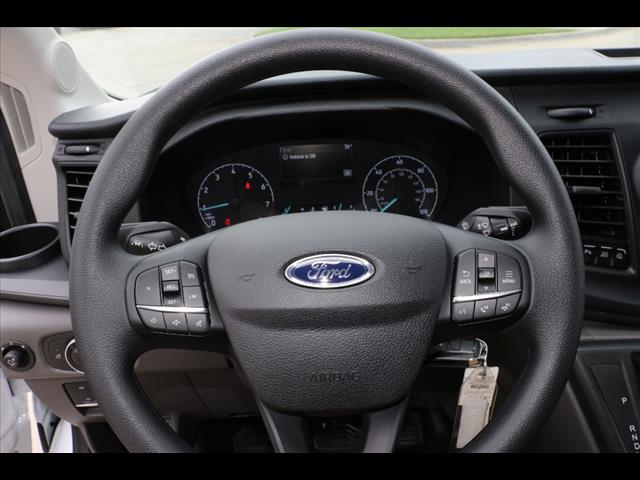 2025 Ford Transit Base