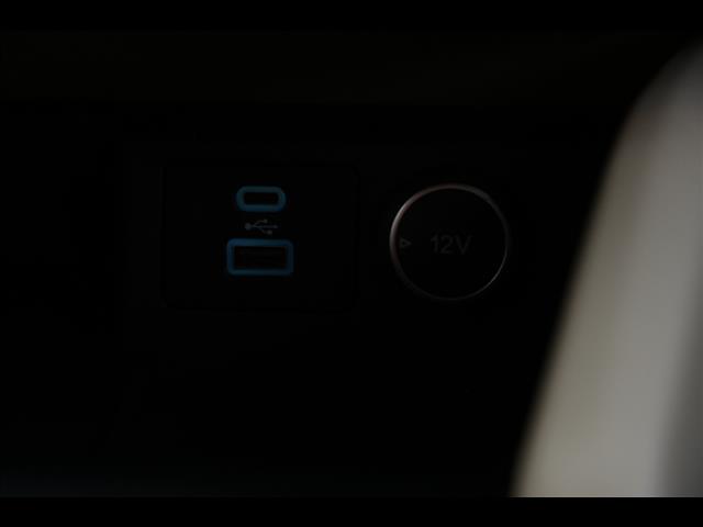 2021 Ford Escape Hybrid Titanium