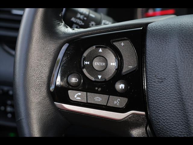 2021 Honda Pilot Touring w/Rear Captain