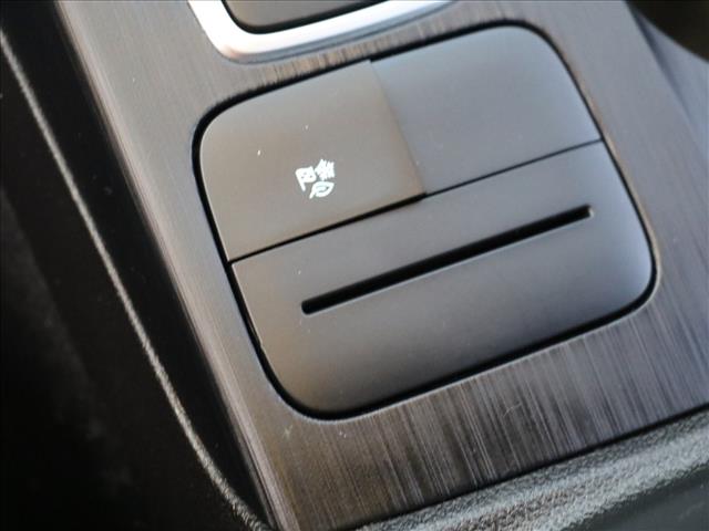 2021 Ford Escape Hybrid SE