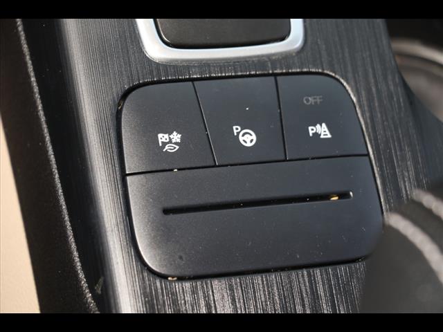 2021 Ford Escape Hybrid Titanium