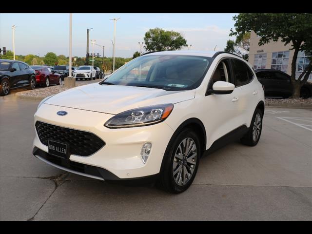 2021 Ford Escape Hybrid Titanium