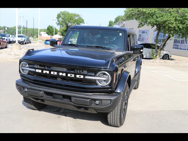 2023 Ford Bronco Outer Banks Advanced
