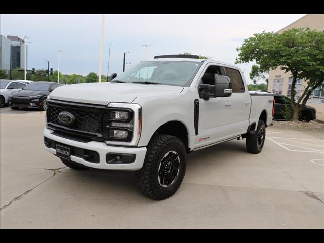 2025 Ford F-250 Super Duty Lariat