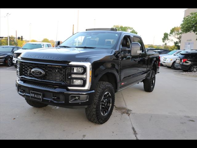 2025 Ford F-250 Super Duty Lariat