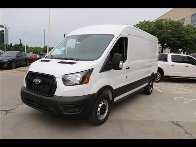 2025 Ford Transit Base