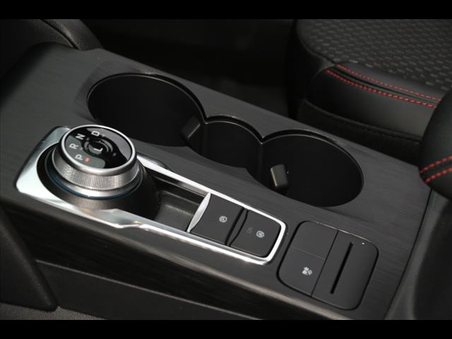 2025 Ford Escape Hybrid ST-Line