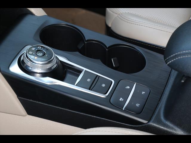 2021 Ford Escape Titanium