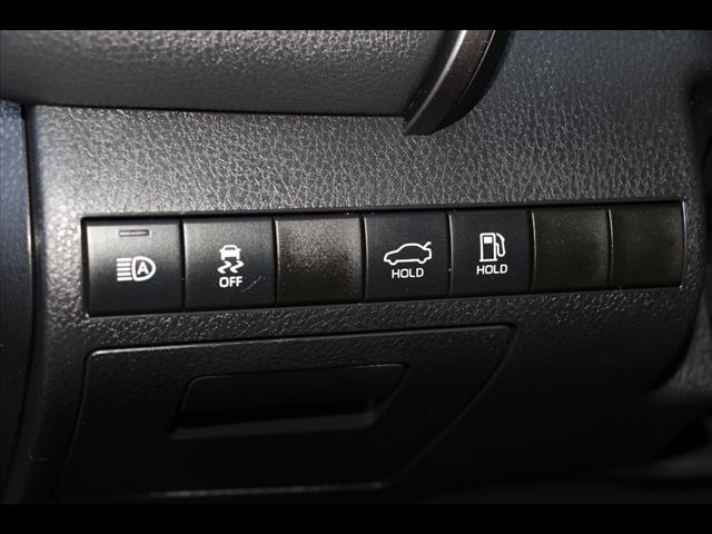 2023 Toyota Camry Hybrid SE