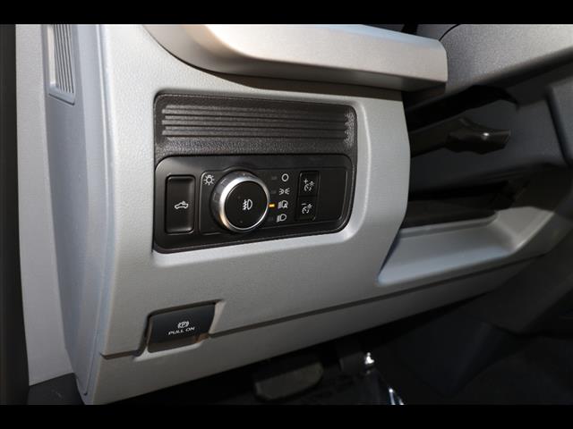 2025 Ford F-350 Super Duty XL