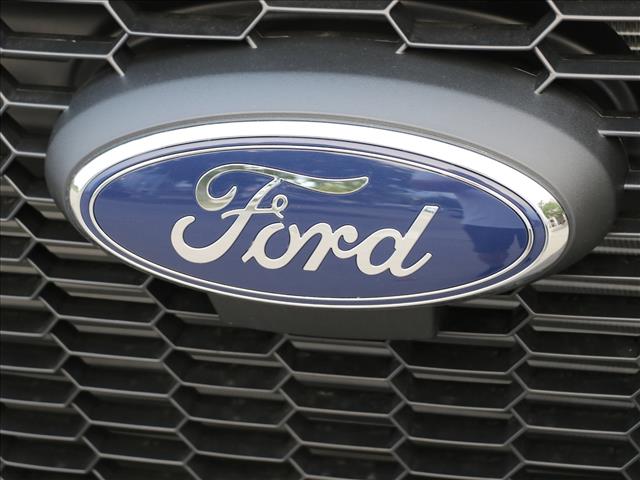 2025 Ford Transit Base
