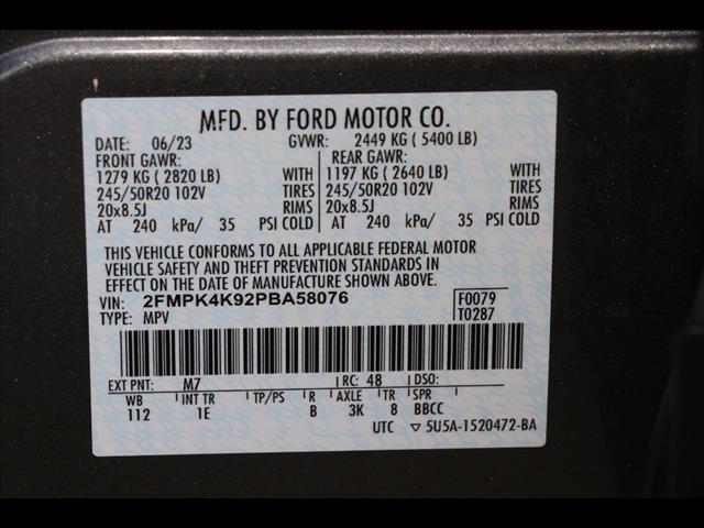 2023 Ford Edge Titanium