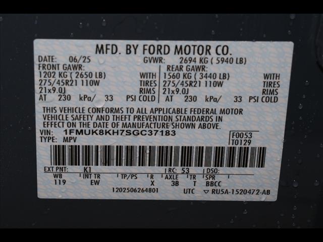 2025 Ford Explorer ST-Line