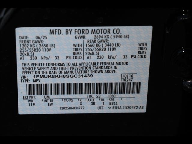 2025 Ford Explorer ST-Line