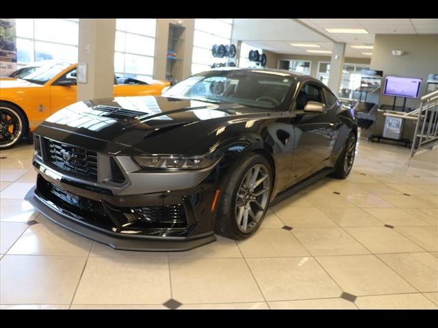2025 Ford Mustang Dark Horse