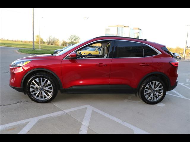 2022 Ford Escape Hybrid Titanium Hybrid