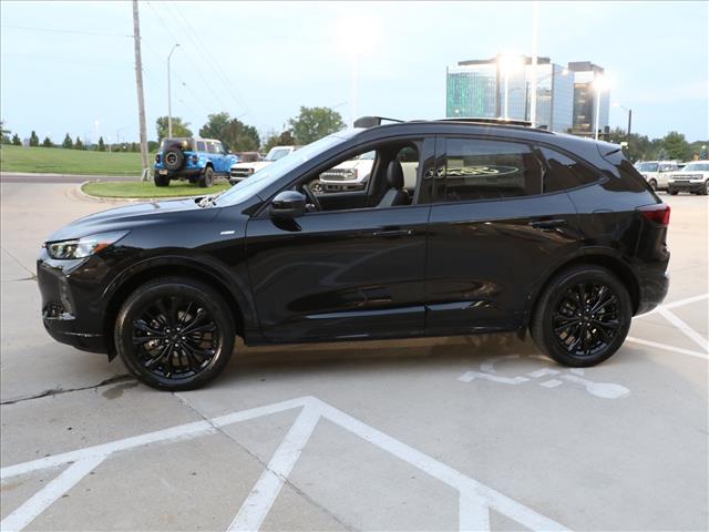 2026 Ford Escape ST-Line Elite