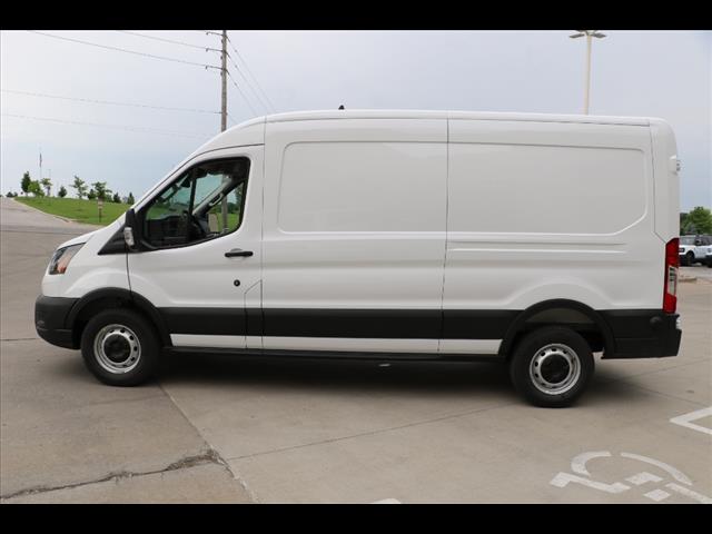 2025 Ford Transit Base