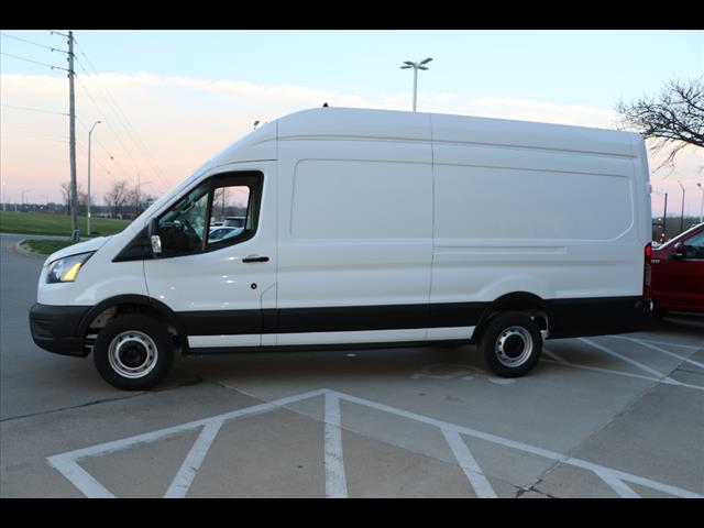 2025 Ford Transit 350