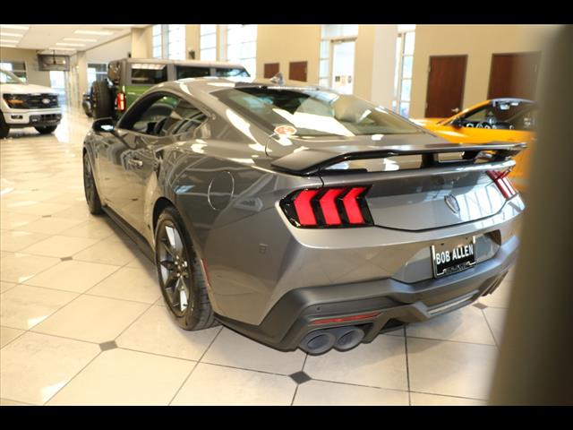 2025 Ford Mustang Dark Horse