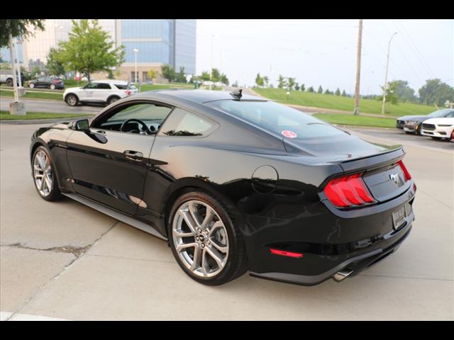 2022 Ford Mustang EcoBoost Premium