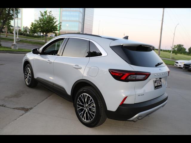 2025 Ford Escape Plug-In Hybrid PHEV