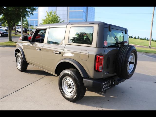 2025 Ford Bronco Base