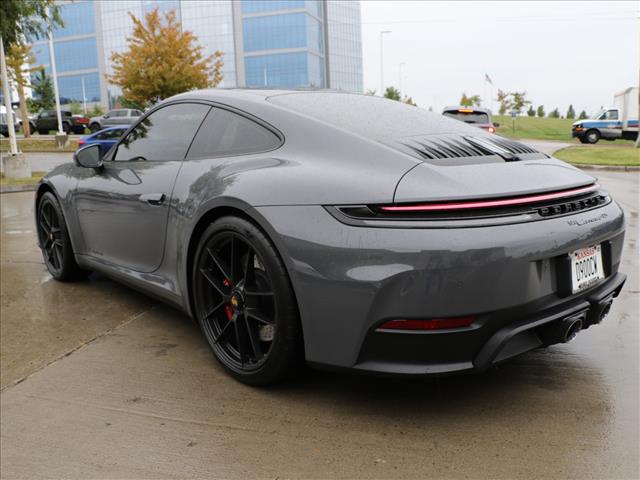2025 Porsche 911 Carrera GTS