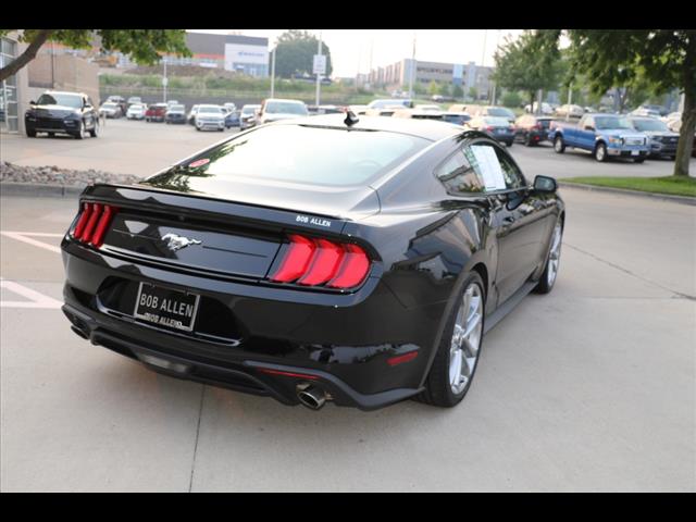 2022 Ford Mustang EcoBoost Premium
