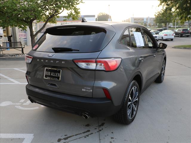 2021 Ford Escape Hybrid SE