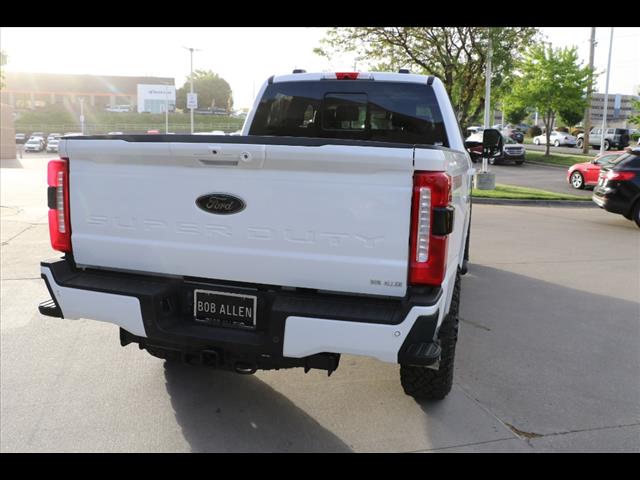 2025 Ford F-250 Super Duty Lariat