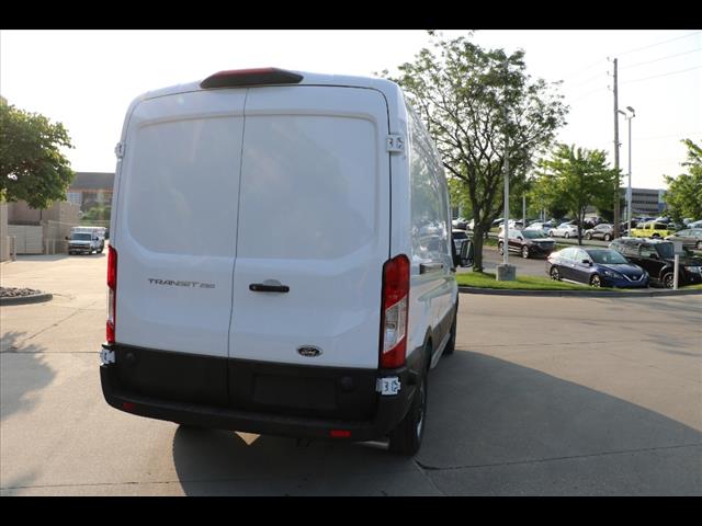 2025 Ford Transit 250