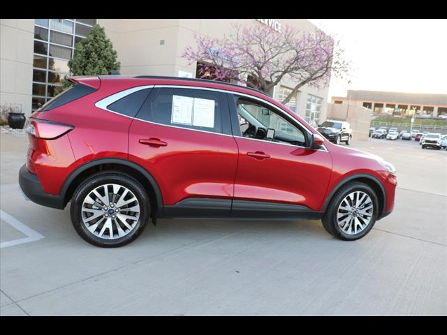 2022 Ford Escape Hybrid Titanium Hybrid