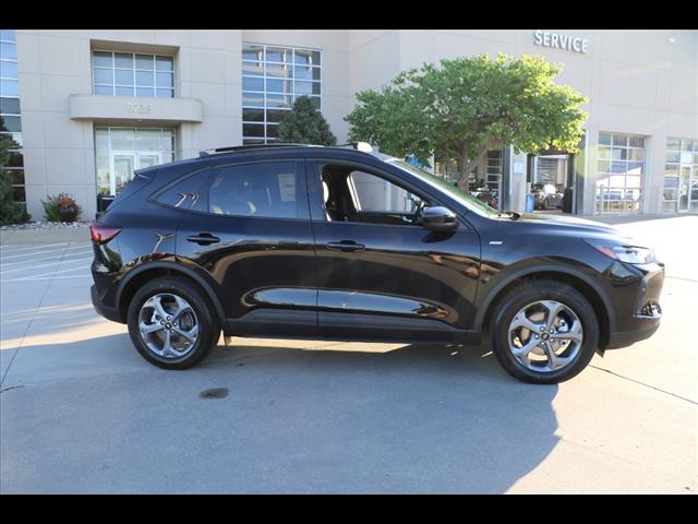 2025 Ford Escape Hybrid ST-Line Select