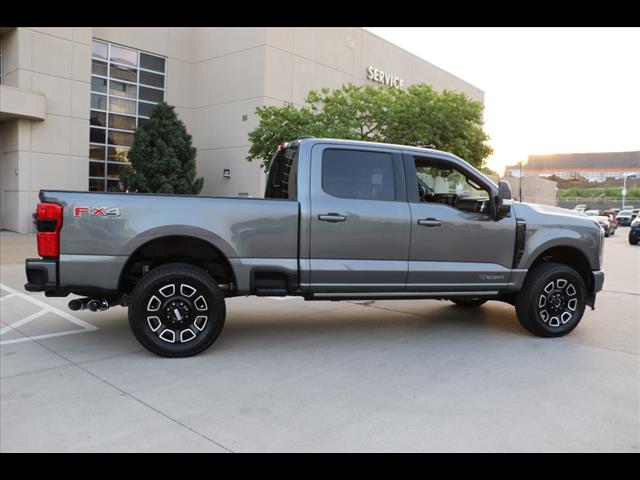 2025 Ford F-250 Super Duty Platinum