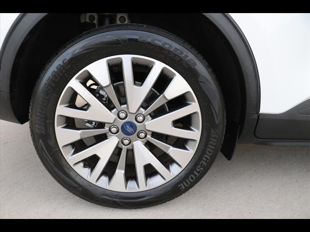 2021 Ford Escape Hybrid Titanium