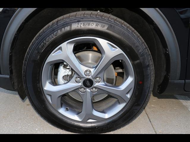 2025 Ford Escape Hybrid ST-Line Select