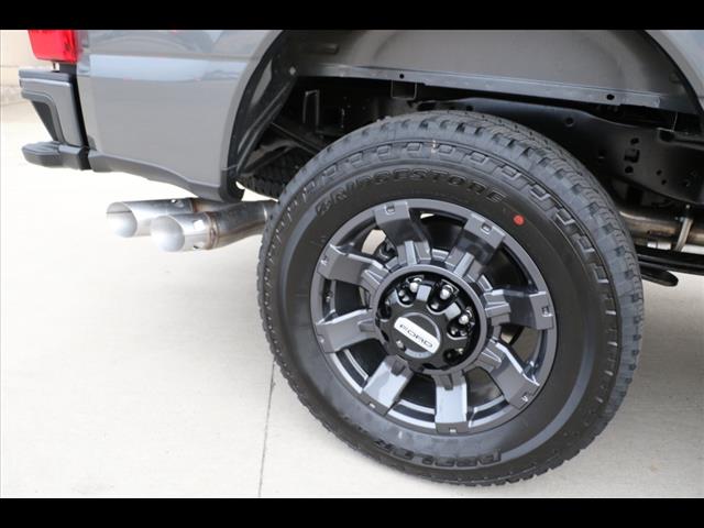2025 Ford F-250 Super Duty XL