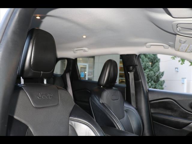 2022 Jeep Cherokee Latitude Lux