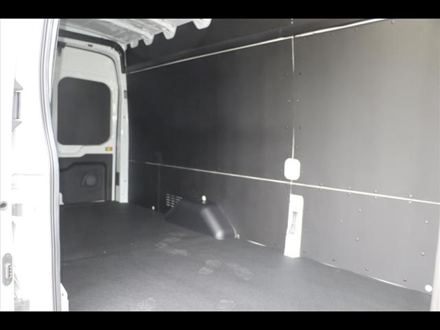 2025 Ford Transit 350